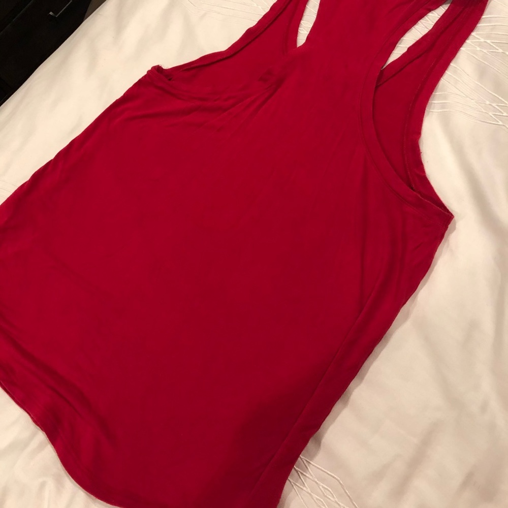 Red Circle P Tank - Picture 5 of 5